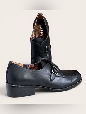 Korks Theodore Loafers Black Leather Adjustable Monk Strap Buckle Women Sz 9